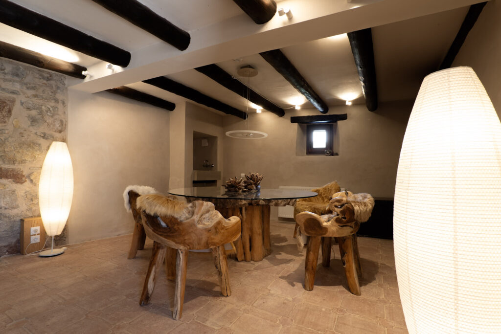Inside — Torres de Selma